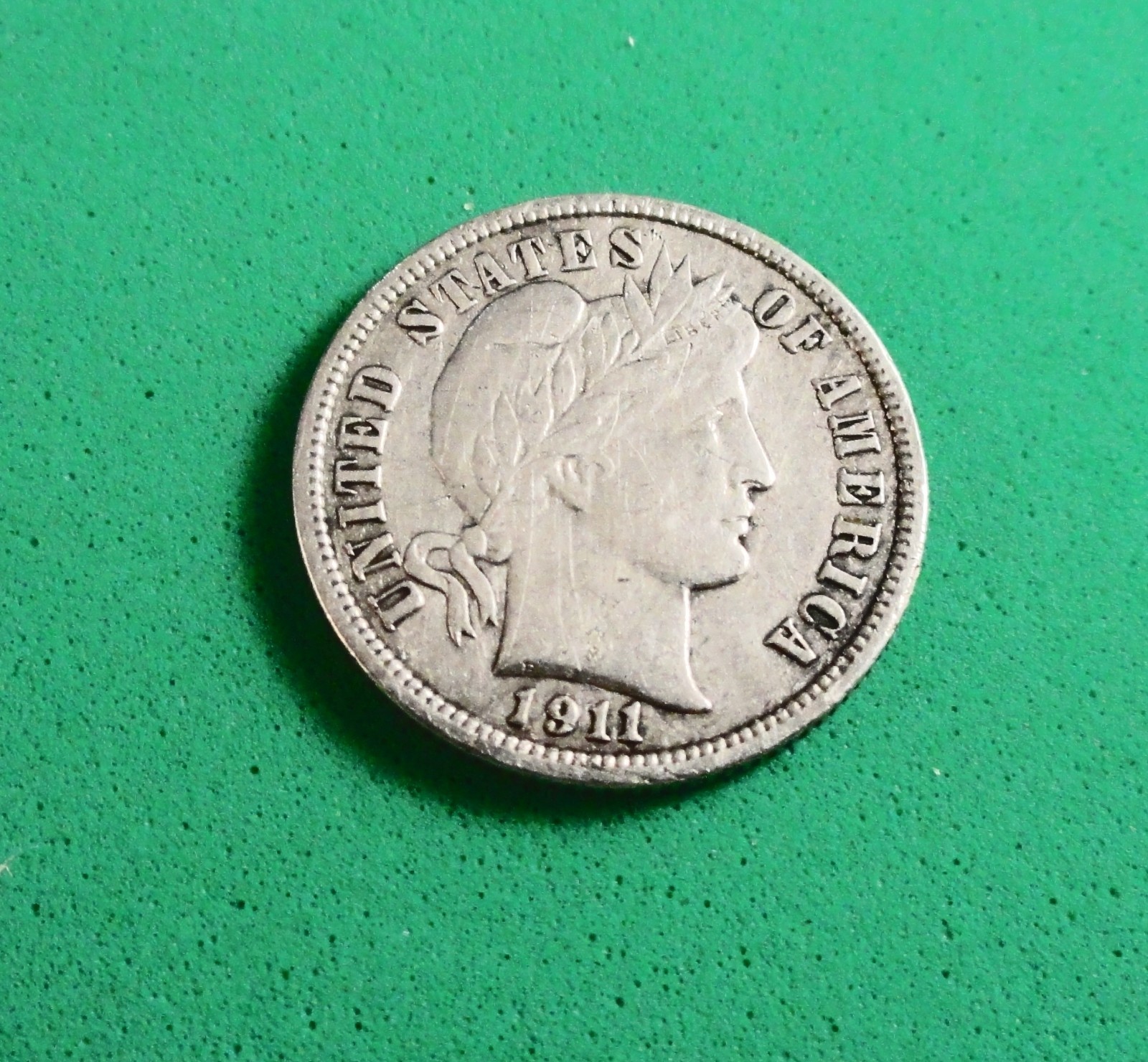 US BARBER DIME: 1911 D   VF
