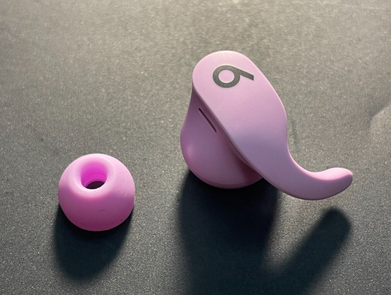 OEM Original Beats Fit Pro Wireless EARBUDS LEFT SIDE Pink - EXCELLENT