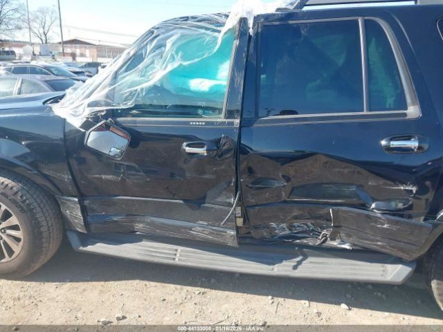 Audio Equipment Radio Receiver AM-FM-CD-MP3 Sync Fits 15-17 EXPEDITION 2734466
