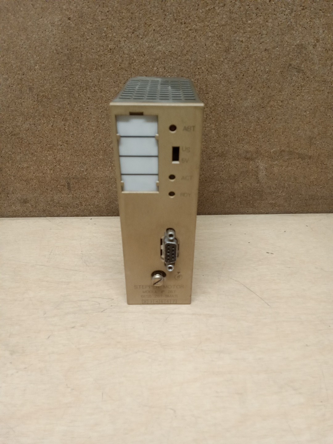 Simens 6ES5-267-8MA11 Stepper Motor