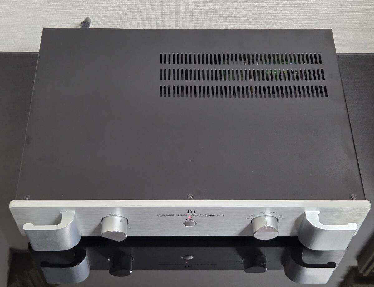 TRIODE Future 2000 Integrated Amplifier Tested, fully functional, good condition