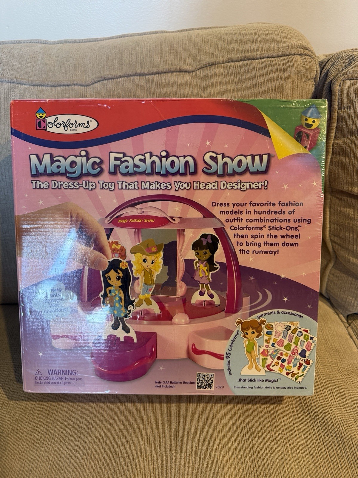 Color Forms Magic Fashion Show Dress up Toy Sealed 2011