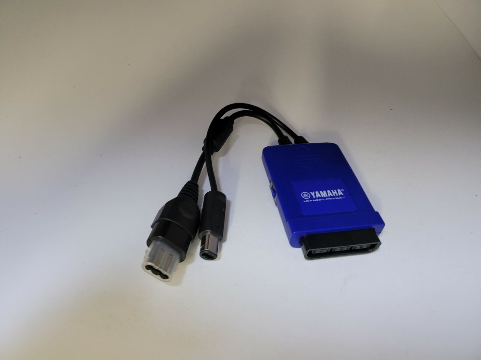 Yamaha Controller Converter use Playstation 2 Controller on Nintendo GameCube