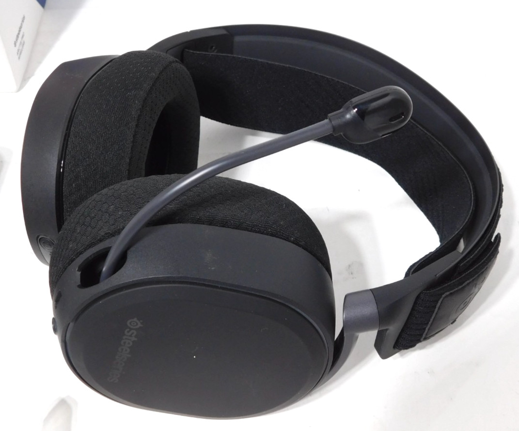 SteelSeries Arctis Pro Wireless Gaming Headset #64173