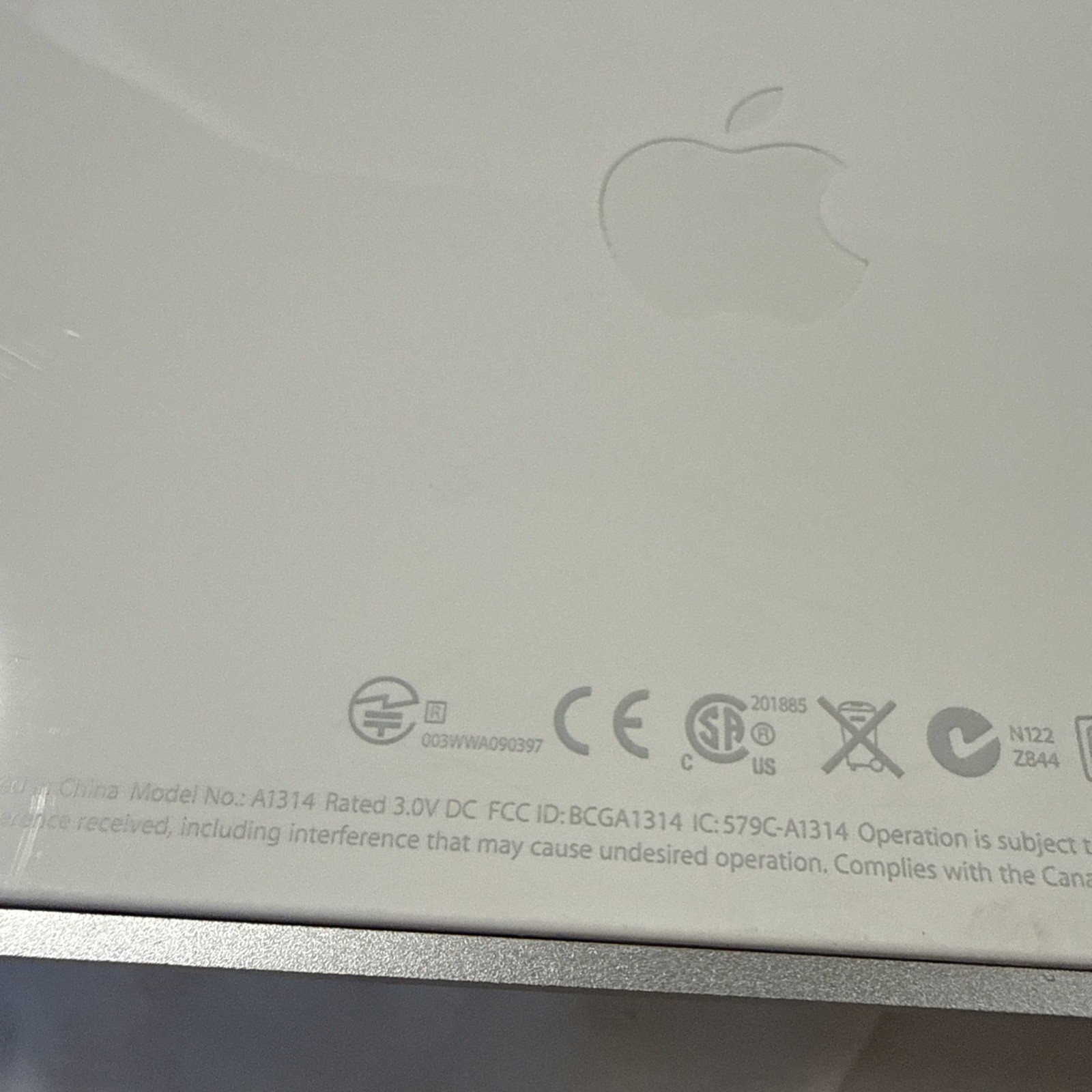 GENUINE Apple Wireless Bluetooth Keyboard A1314 Mac Tested works Great