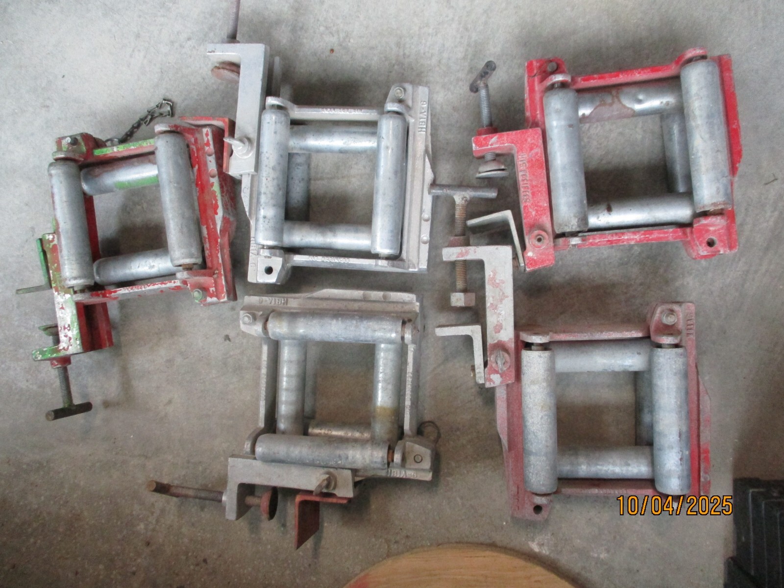 5 Clamp-on Tray RollerS HB1A-6"