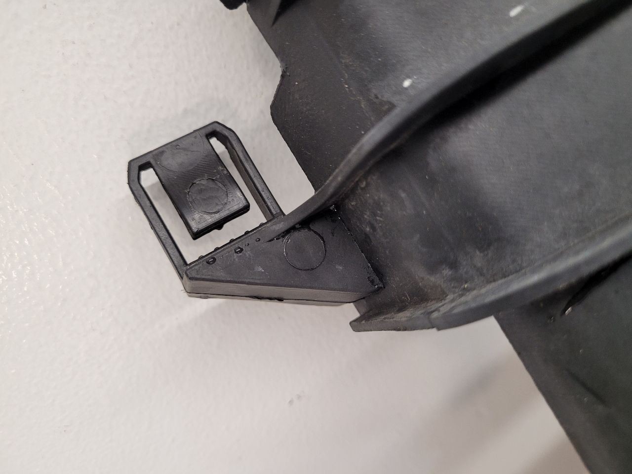 2014 Ford Focus Air Shutter