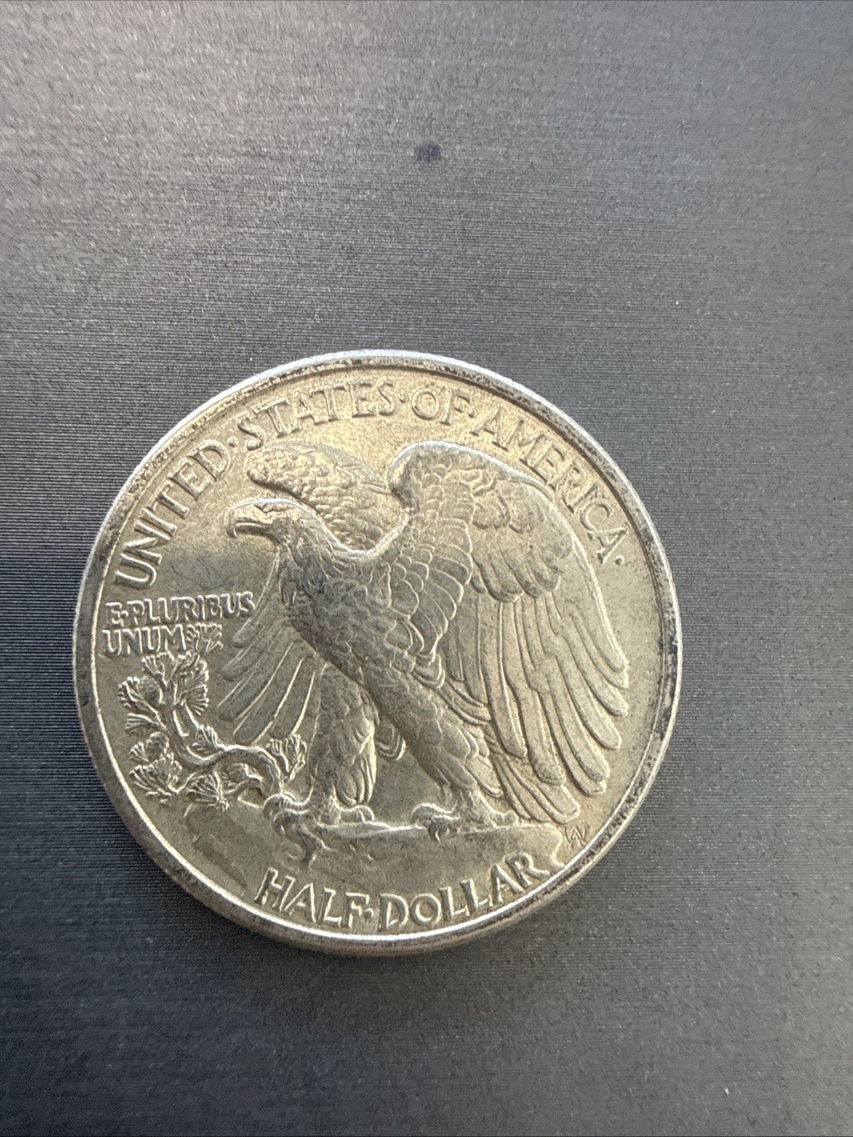 1942 Walking Liberty Half Dollar 90% Silver #x5132