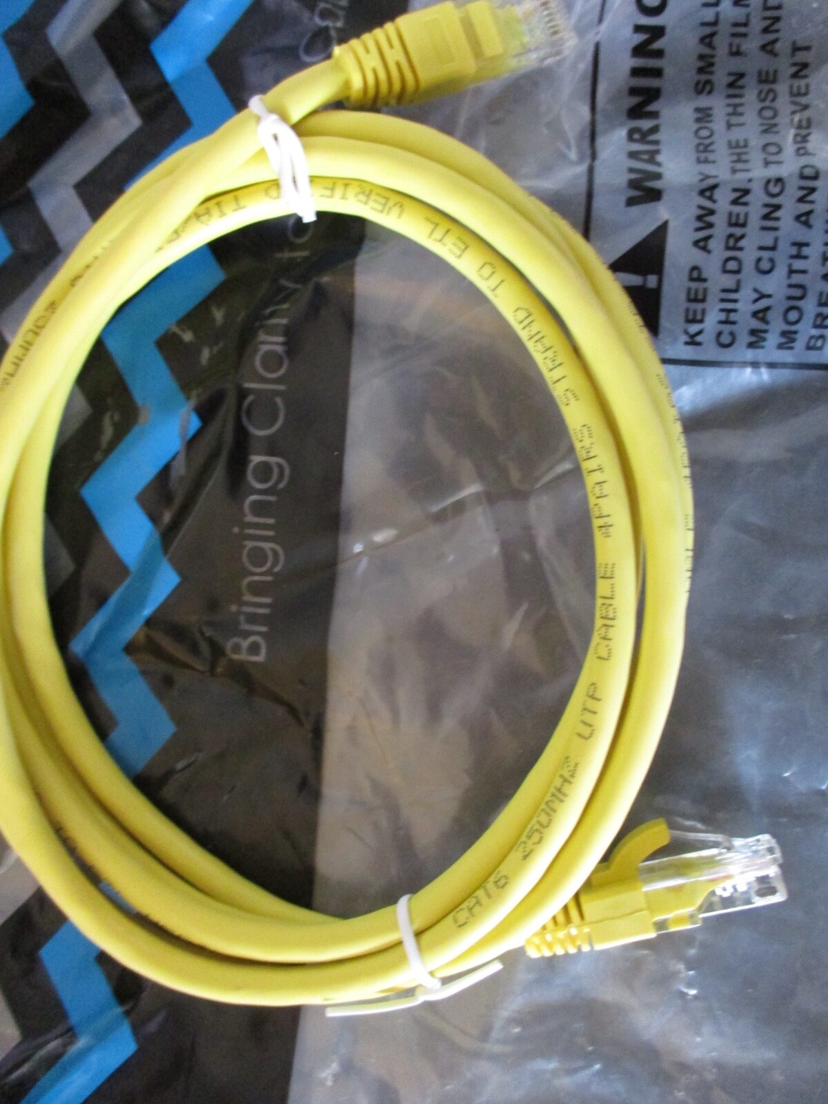 ETHERNET PATCH CABLE 6FT CAT 6 YELLOW UC097