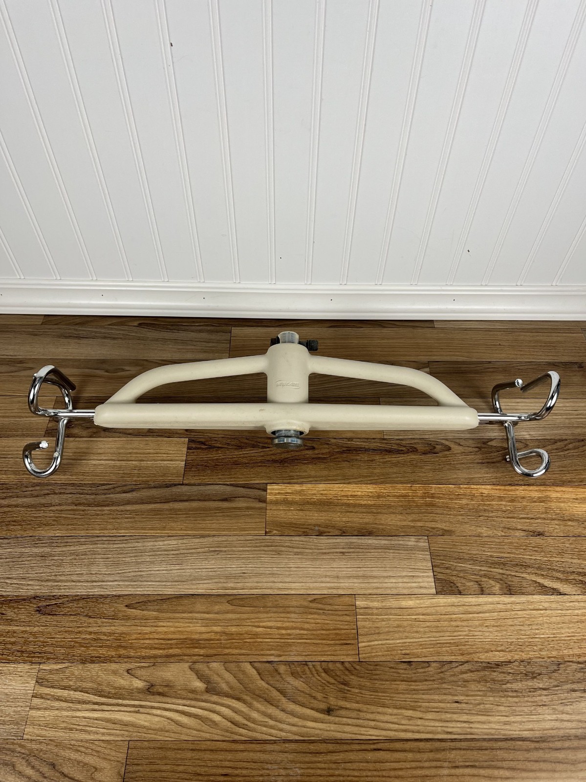 INVACARE RELIANT 450 Cradle Harness Bar w/ bolt for Invacare Patient Lift