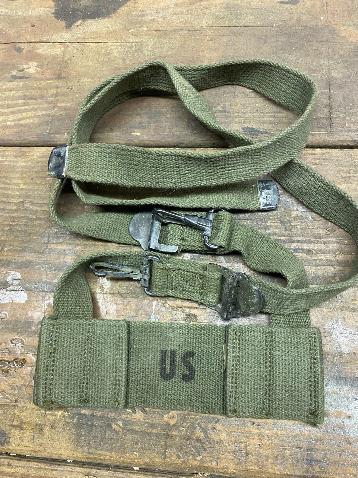Vietnam Era M1956 Field Pack [Butt Pack] Adapter Strap Assembly