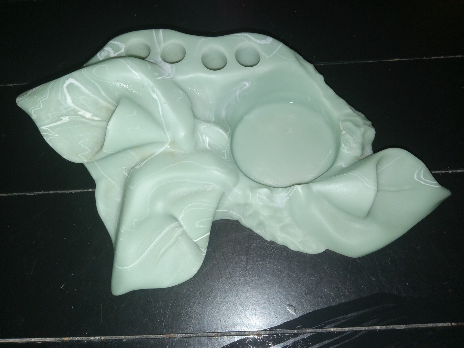 VTG Dina Soapstone Sea Foam Green Bath Decor Cup 4 Toothbrush Holder Calla Lily