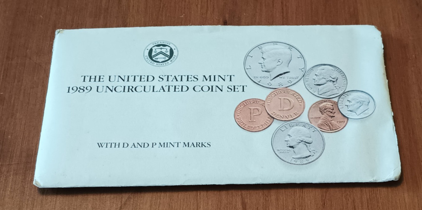 1989 UNCIRCULTED US MINT SET - Original Packaging