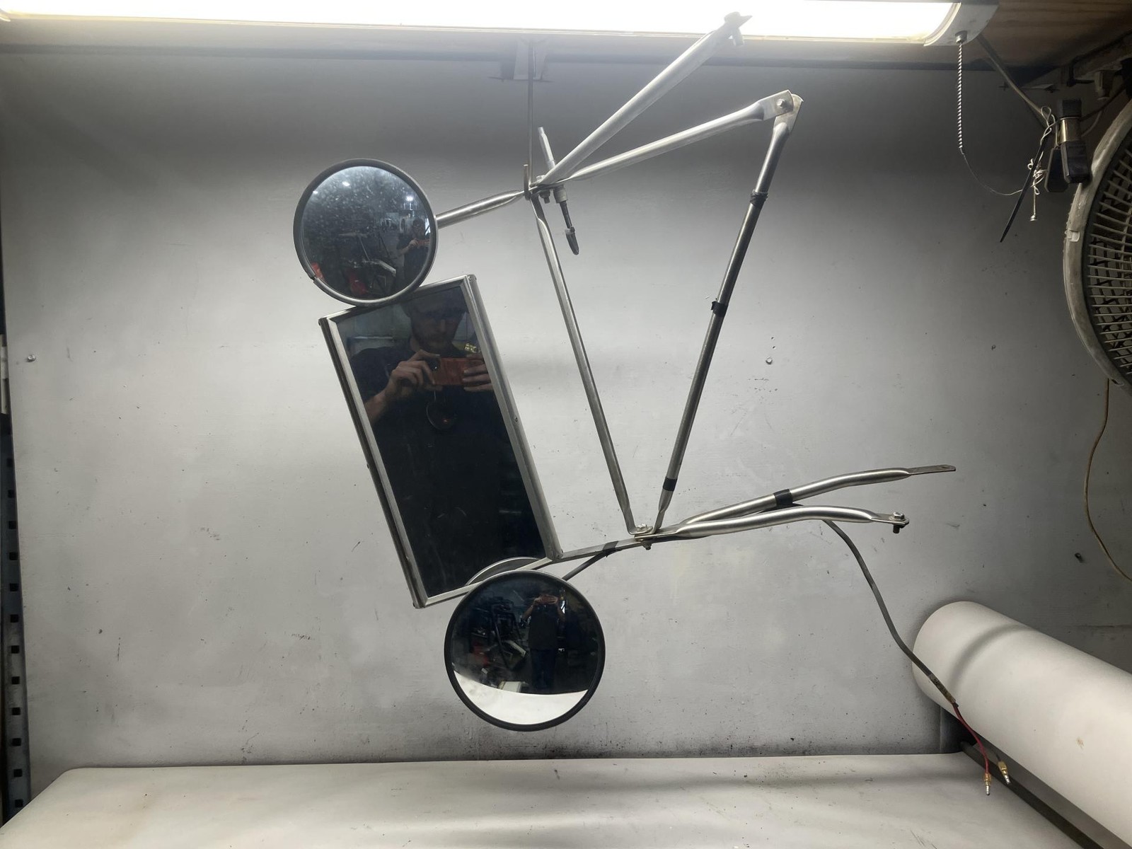 1990-2023 Kenworth T800 STAINLESS Left/Driver Door Mirror - Used | P/N 611966