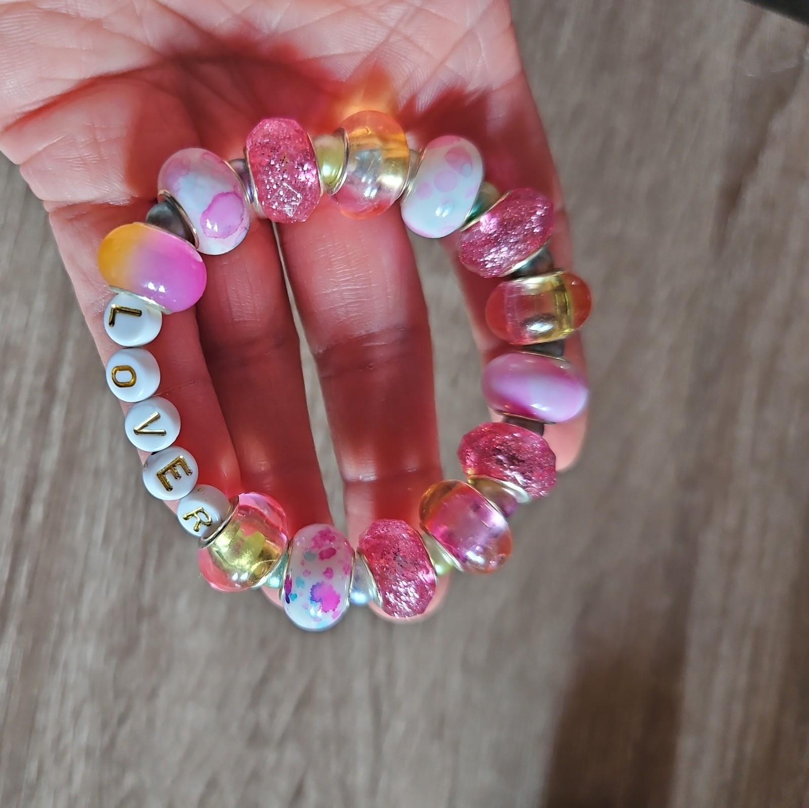 Handmade Beaded chunky Stretchy Bracelet 7"