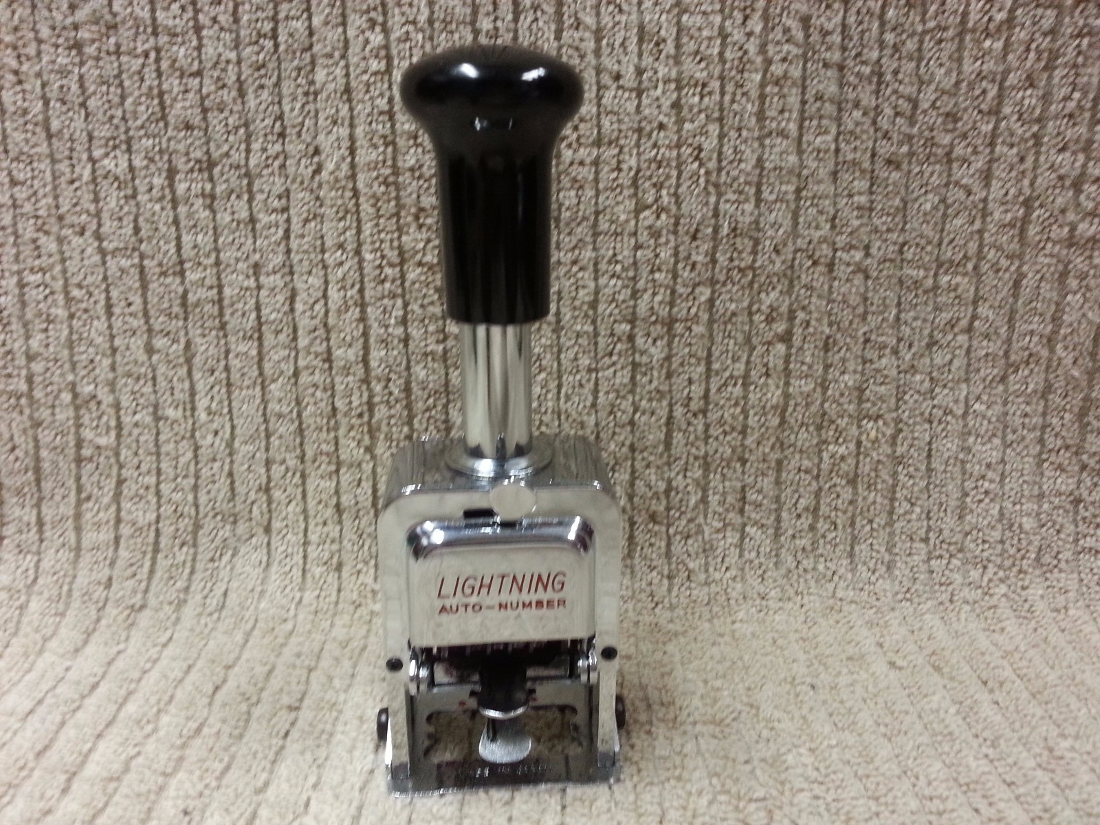 LIGHTENING AUTO NUMBERING MACHINE IN BOX TYPE BB Free Shipping!!