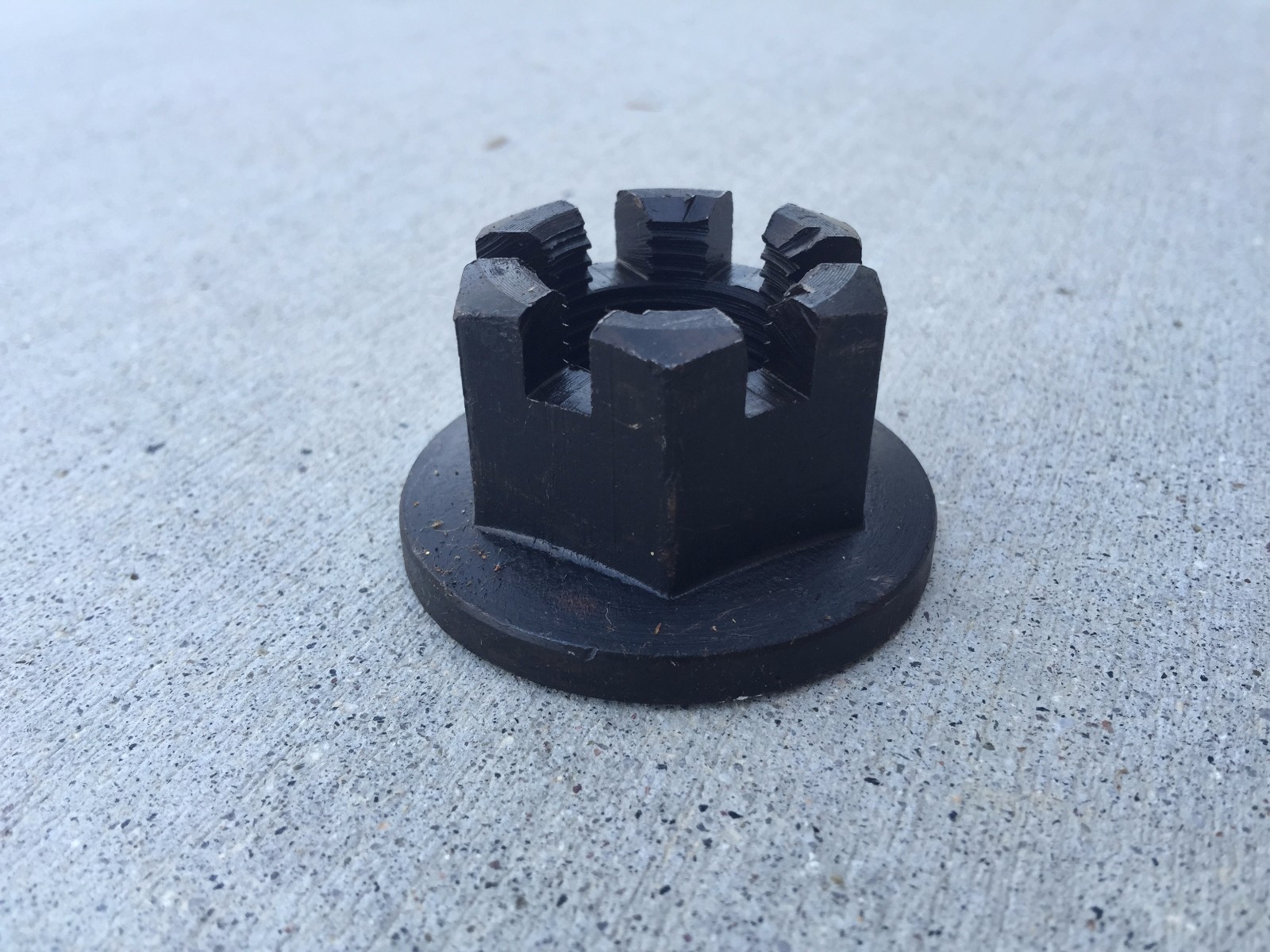 Castle Nut for Rotary Cutter Output Shaft Blade Pan Shaft 1"-14 Thread