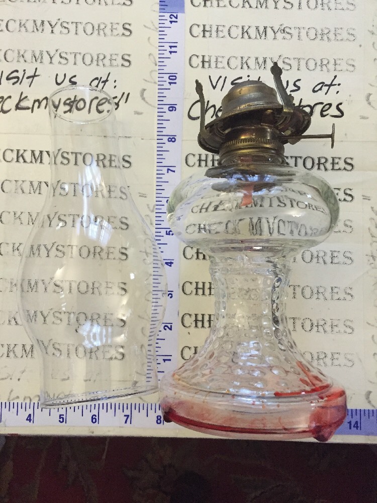 Vtg Unbranded Glass cut Lamplight Oil lamp exc .condition.