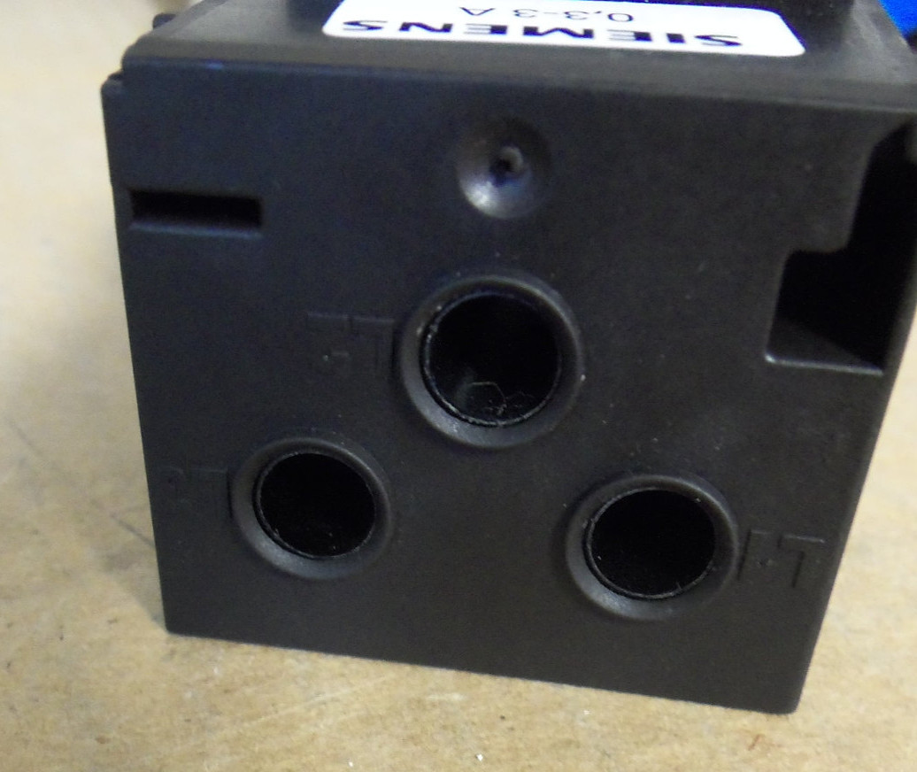 SIEMENS 3UF7100-1AA00-0 SIMOCODE CURRENT MEASURING MODULE 3UF71001AA000