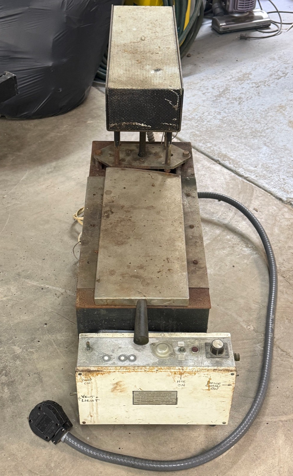 Banner Industries MARK I-B Conveyor Wave Solder Machine
