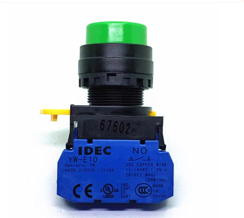 1PC New IDEC Self-reset button without light YW1B-M2E02S 2NC blue #LL
