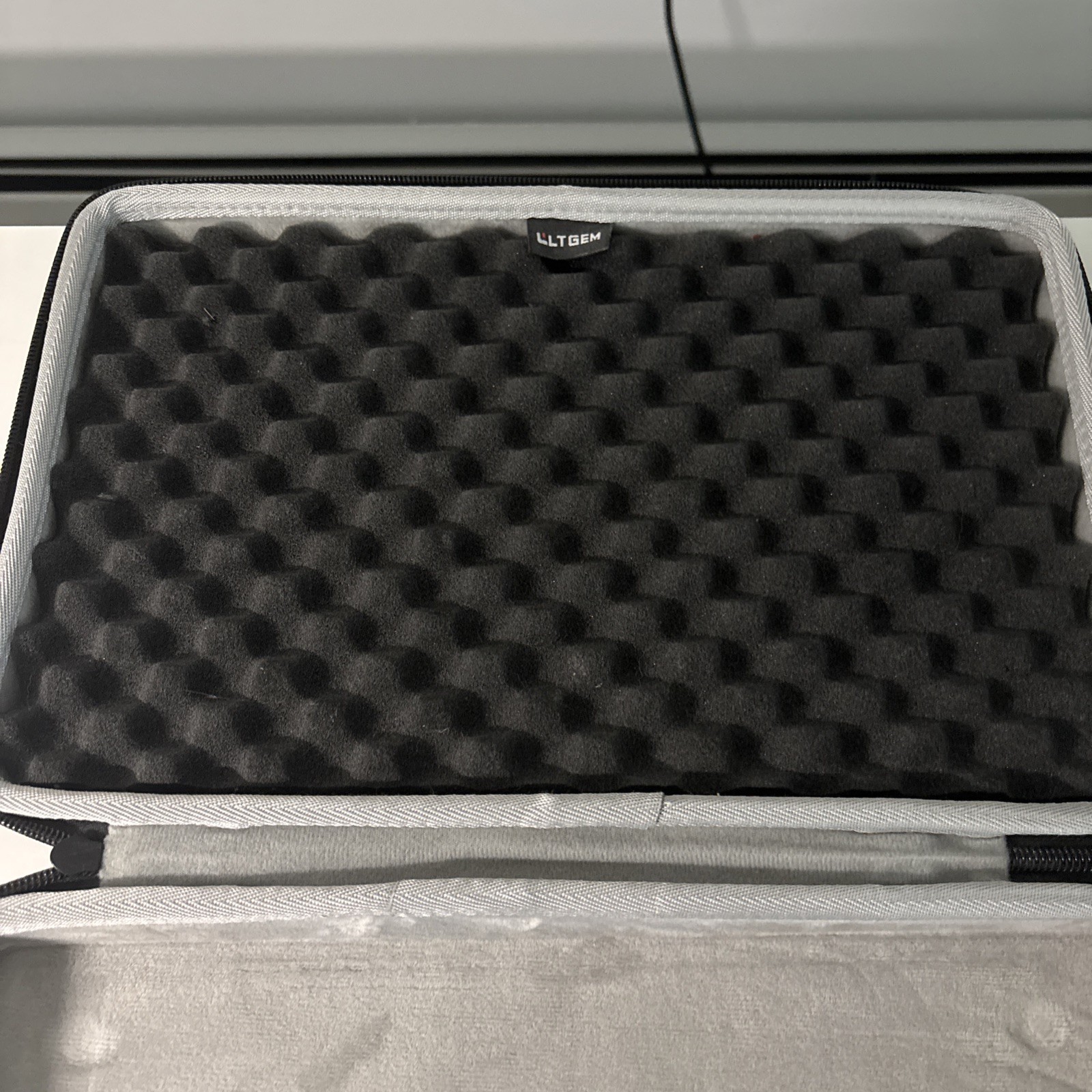 LTGEM DJ Controller Case for Hercules Djcontrol Inpulse 200 / Djcontrol Inpulse