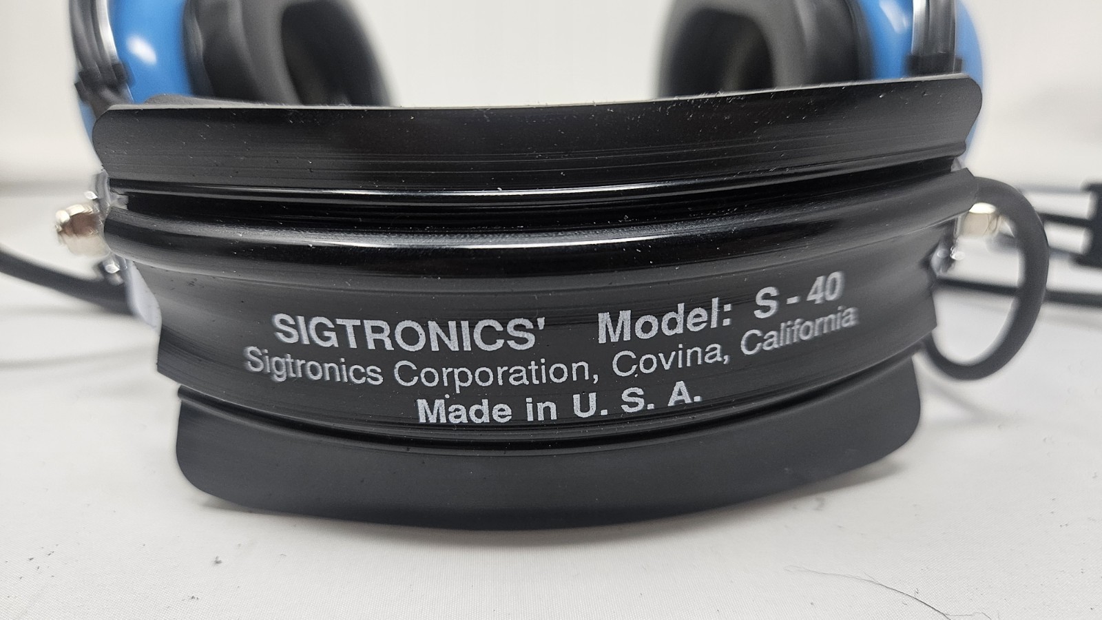 SIGTRONICS Model S 40 Pilots Aviation Headset USA