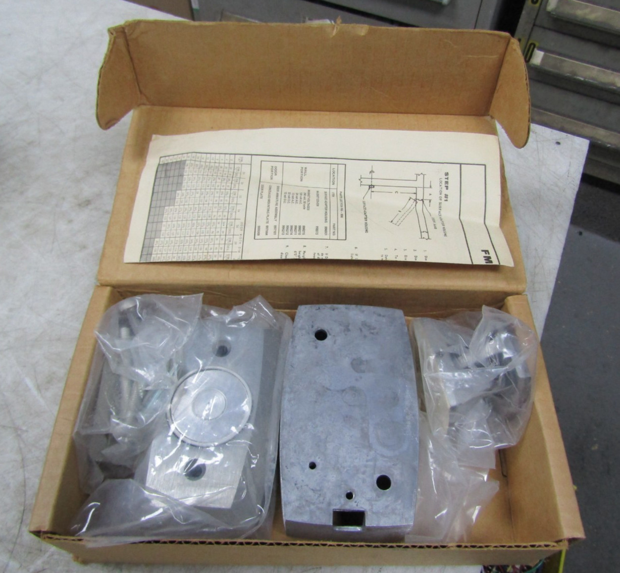 💥NEW RIXSON-FIREMARK ELECTROMAGNETIC DOOR HOLDER 120 VAC FM996