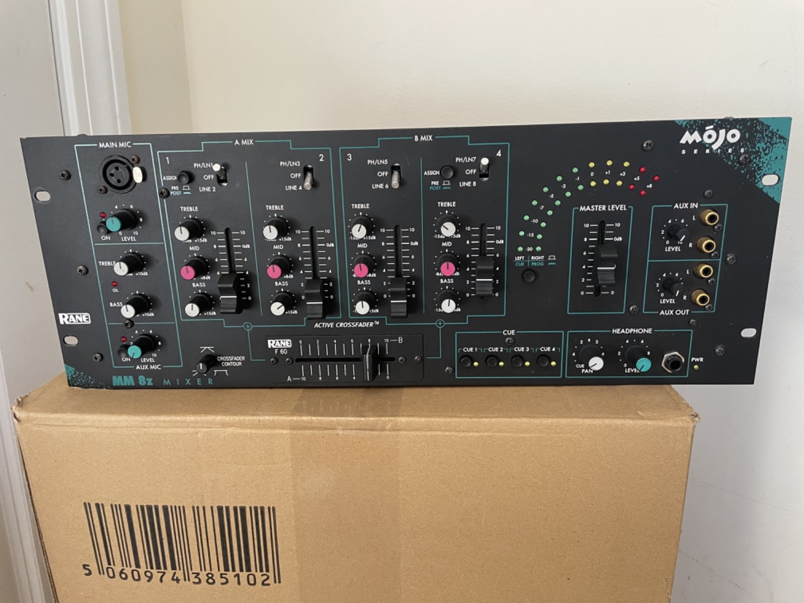 RANE Mojo Mm 8z  Club Stereo Mixer w/Power Cord MINT