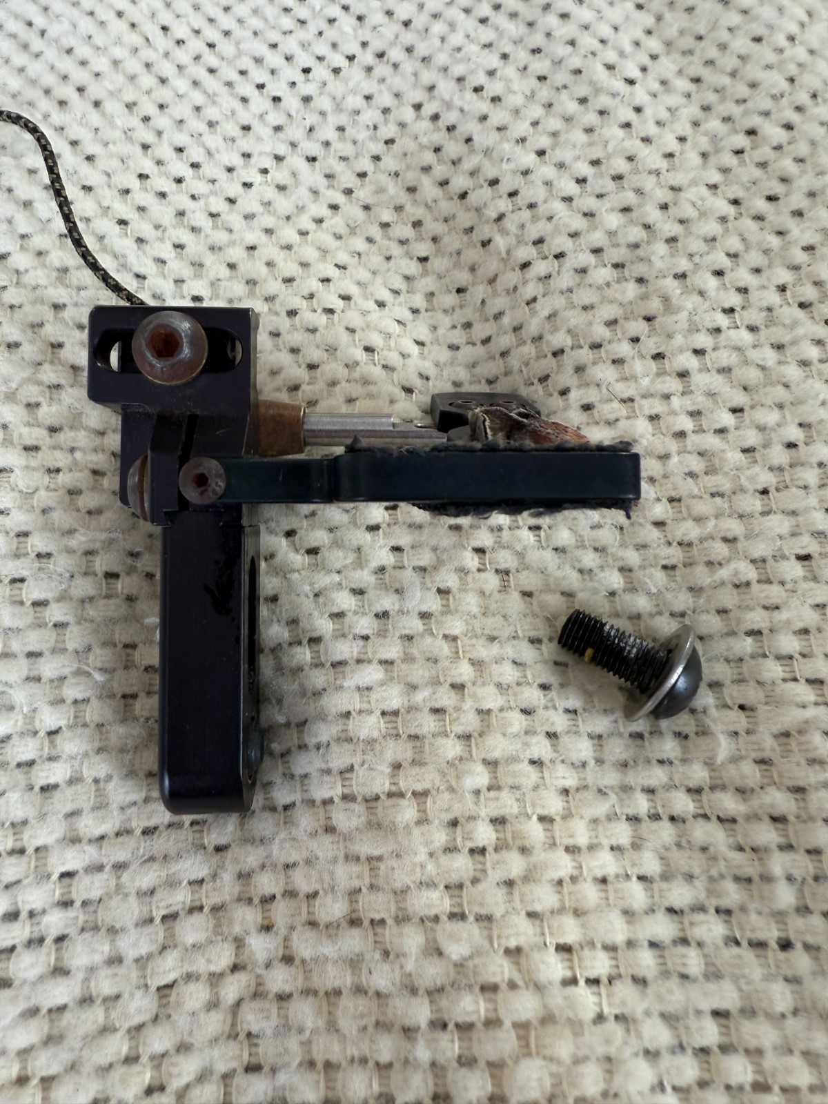 Ripcord Drop Away Archery Rest