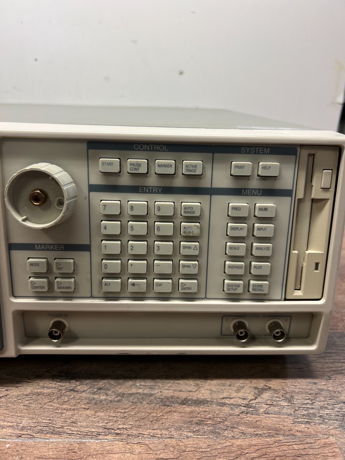 Stanford Research Systems SR760 FFT Spectrum Analyzer