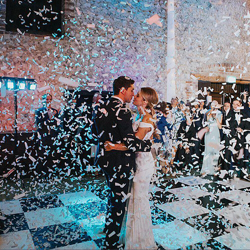 CO2 Confetti Machine with Flight Case Confetti Cannon Blaster Angle Adjusted