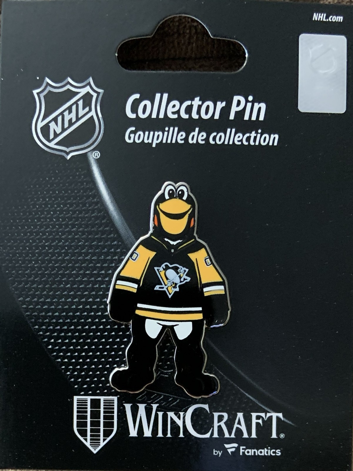 PITTSBURGH PENGUINS MASCOT ICEBURGH COLLECTOR PIN NEW WINCRAFT