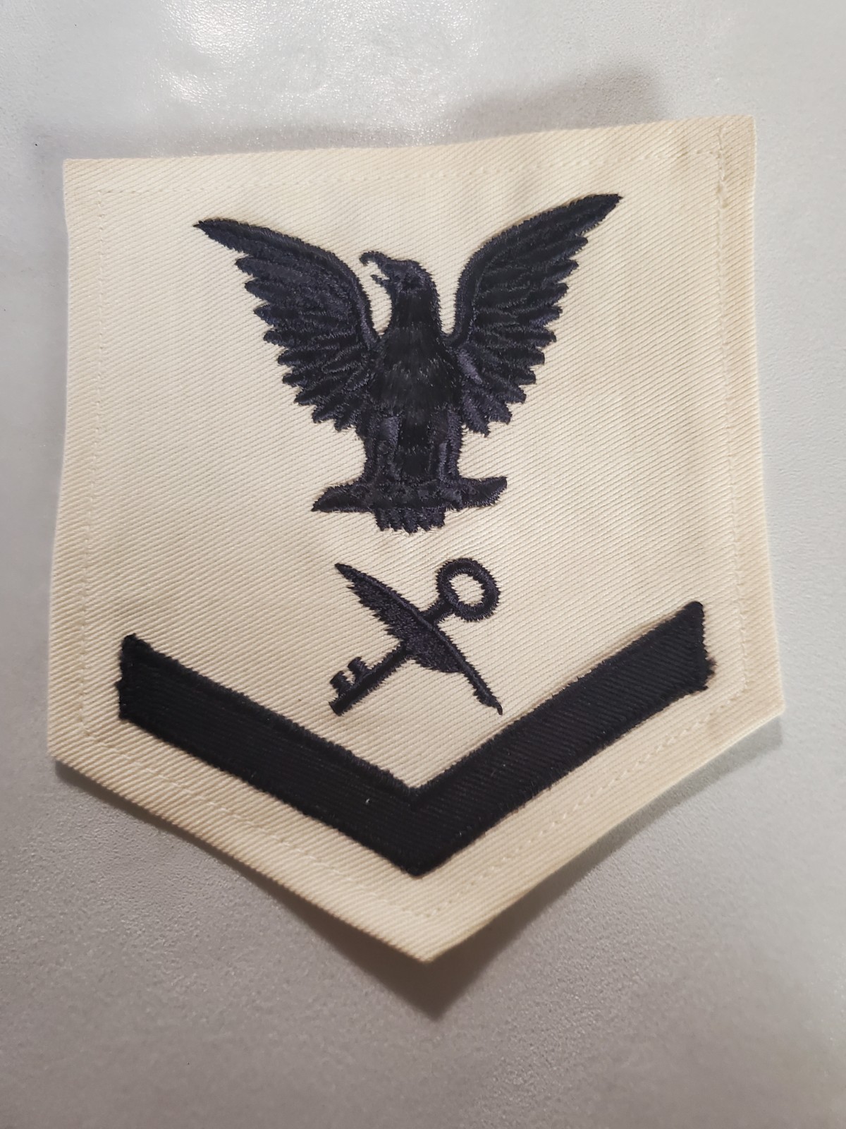 WW11 U.S. Navy Ship's Serviceman Petty Officer 3rd Class rating badge