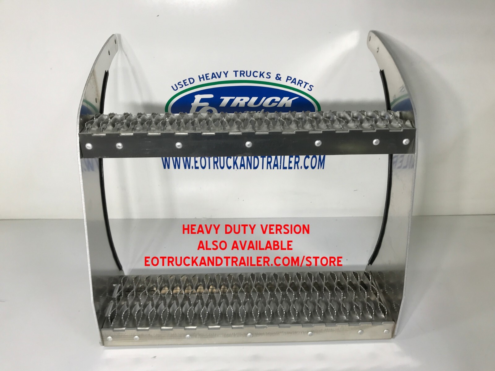 Peterbilt 26" Fuel Tank Step Kit - 26" Long