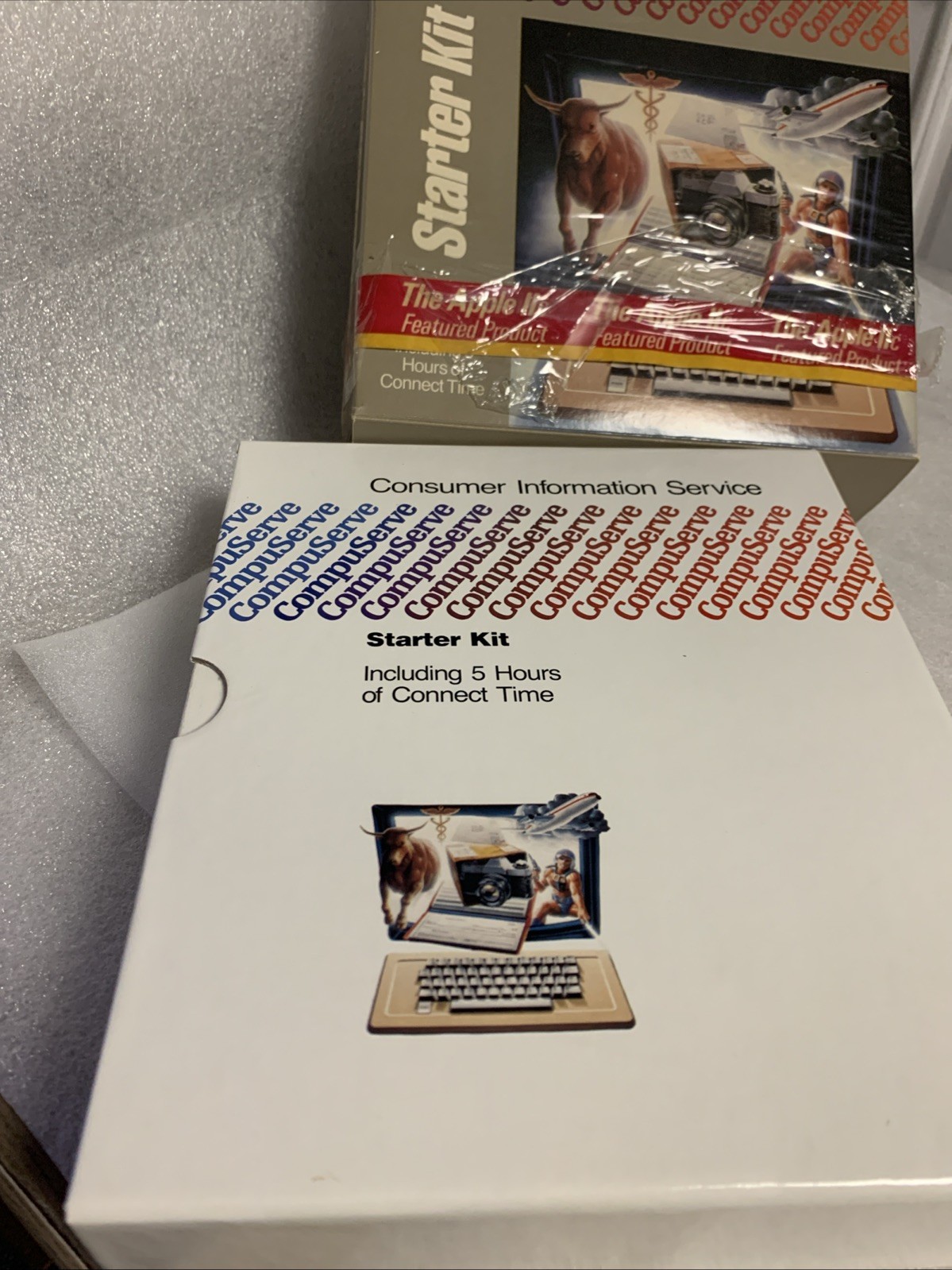 CompuServe Start Kit Binder & Sleeve Consumer Inforamtion Service The Source/AOL