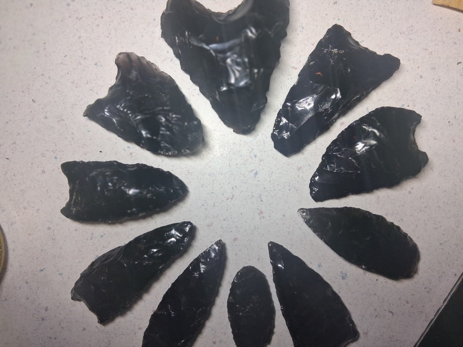 10 Arrowhead Piece Set Modern