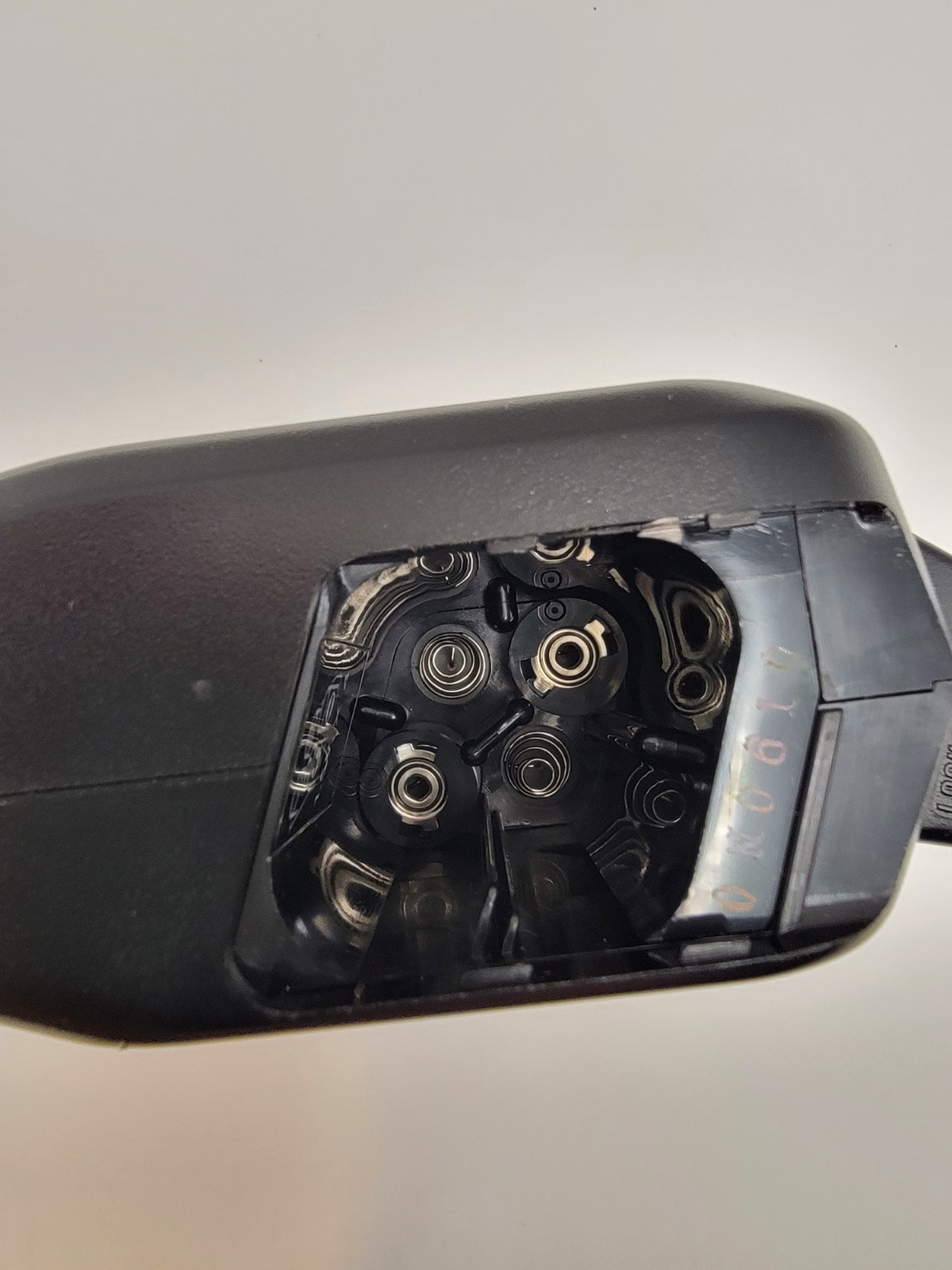 CANON Speedlight 200E Flash TESTED WORKS with Case CLEAN Battery Compartment