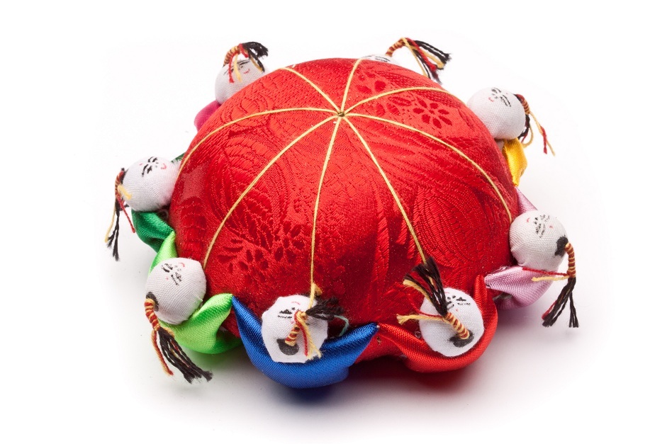 pin cushion ,silk material, new style, with ten head(old-fashioned oriental pin)