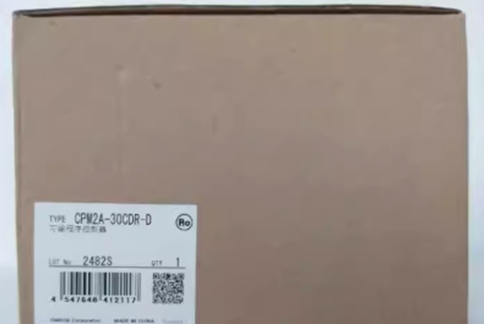 Omron CPM2A-30CDR-D Programmable Controller Module Automation New in box