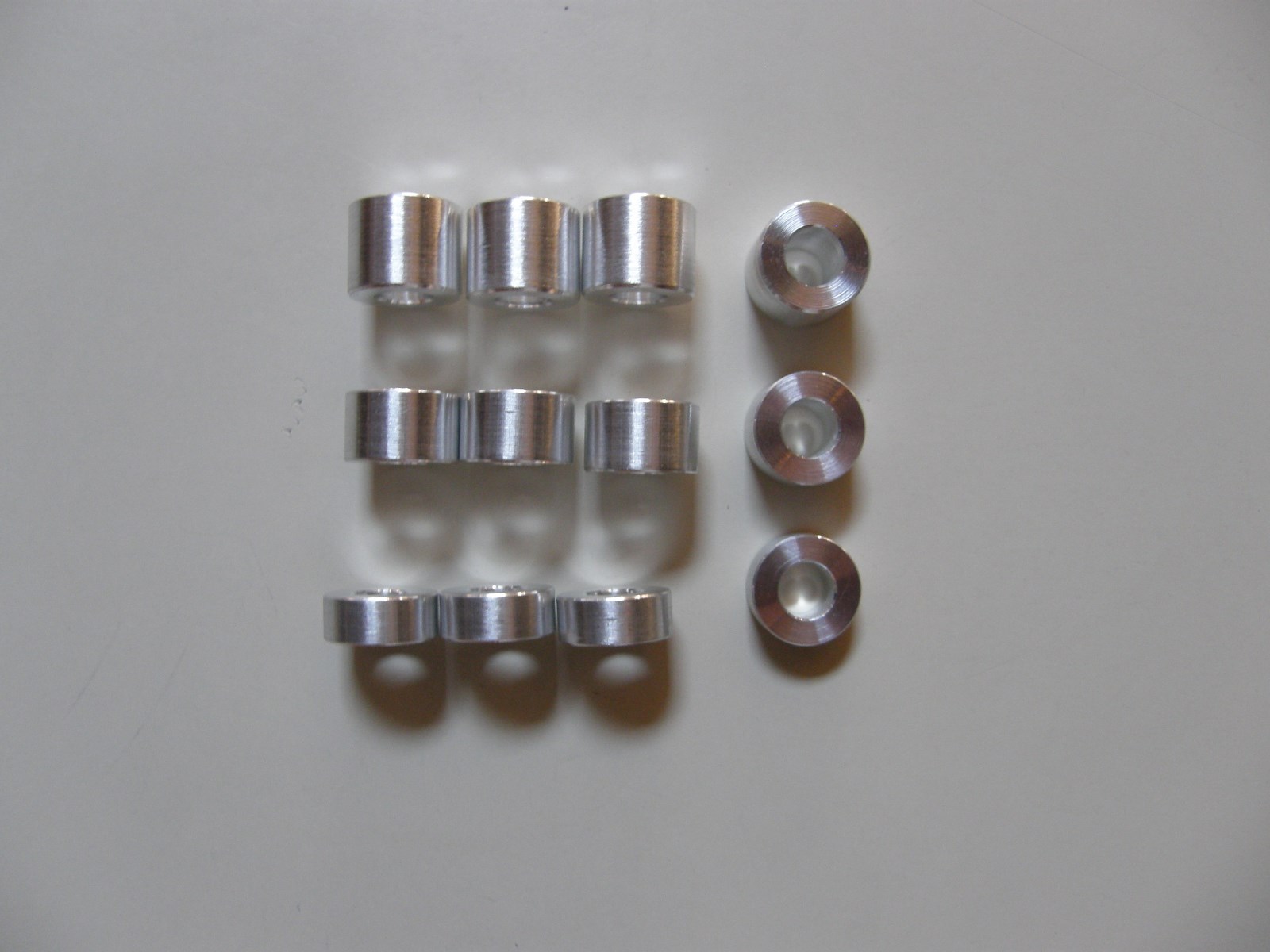 12 Aluminum Bolt Spacers 1" od x 1/2" id