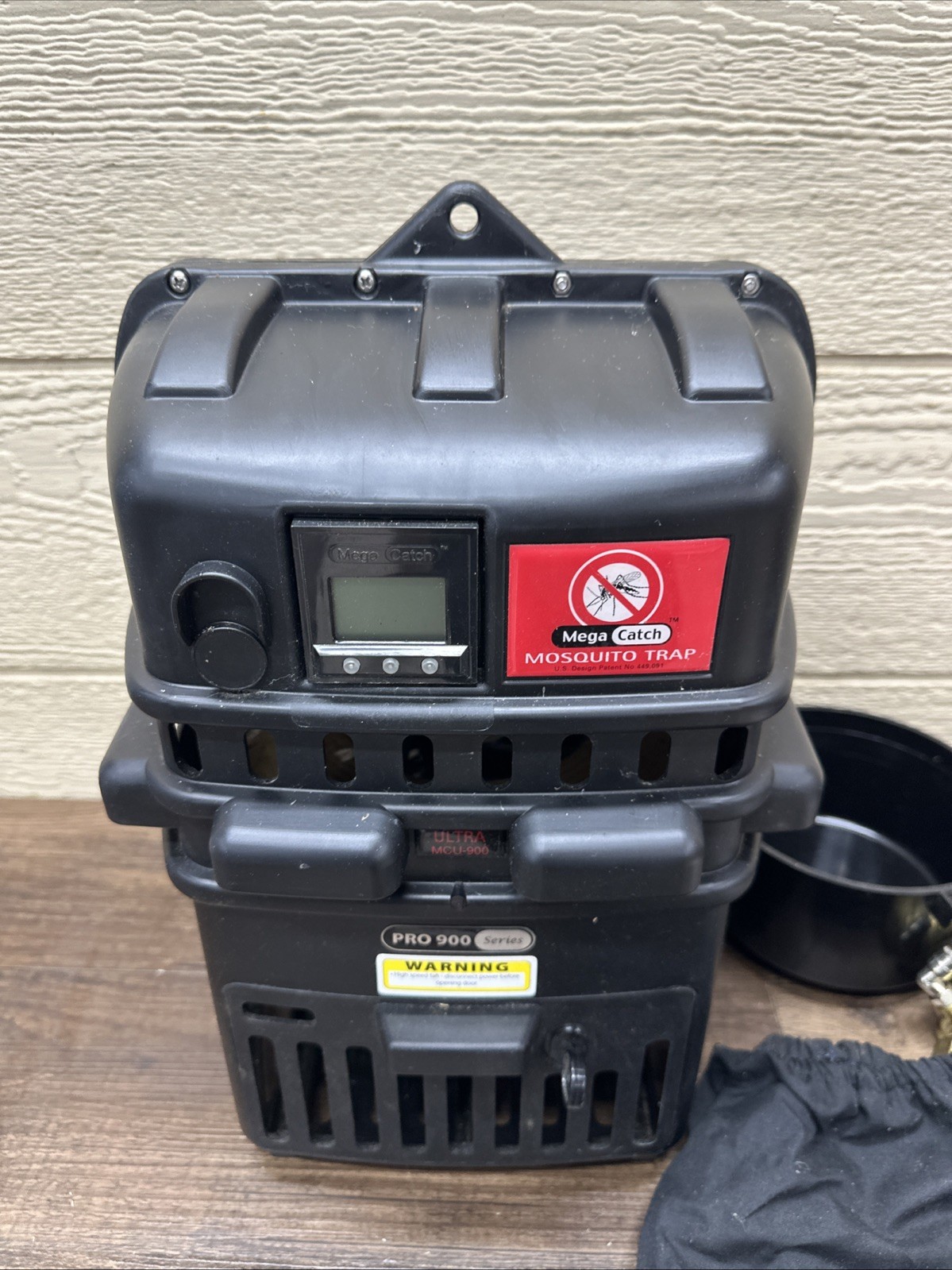 Mega Catch Mosquito Trap Pro 900 Series Premier XC