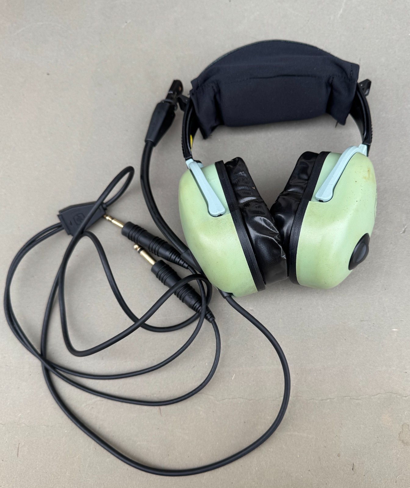 David Clark H20-10 Aviation Headset (MONO) Used but Great Condition!