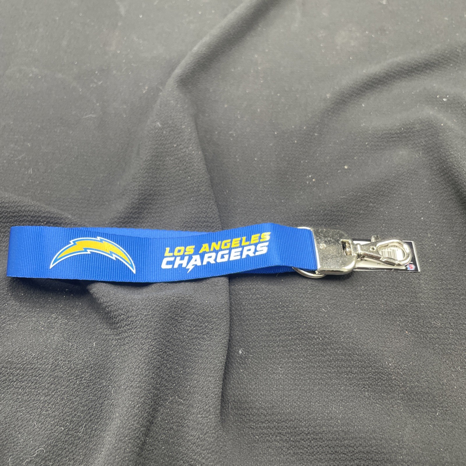 Los Angeles Chargers Deluxe Wristlet Lanyard Keychain ID Holder -  Team Colors