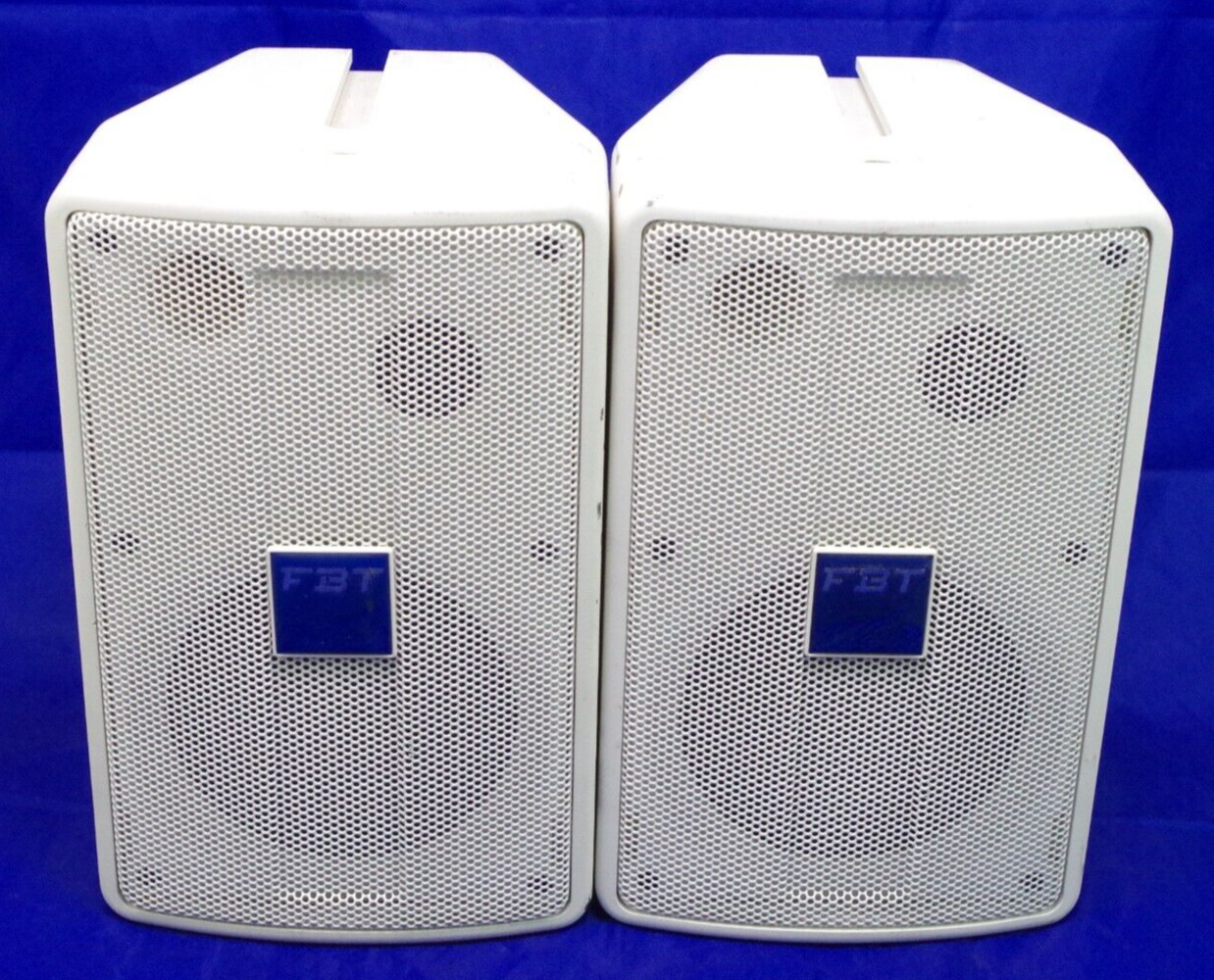 PAIR OF VINTAGE RARE FBT JOLLY 3 (LOUD) PA SPEAKER MADE IN ITALY 16 OHM WHITE