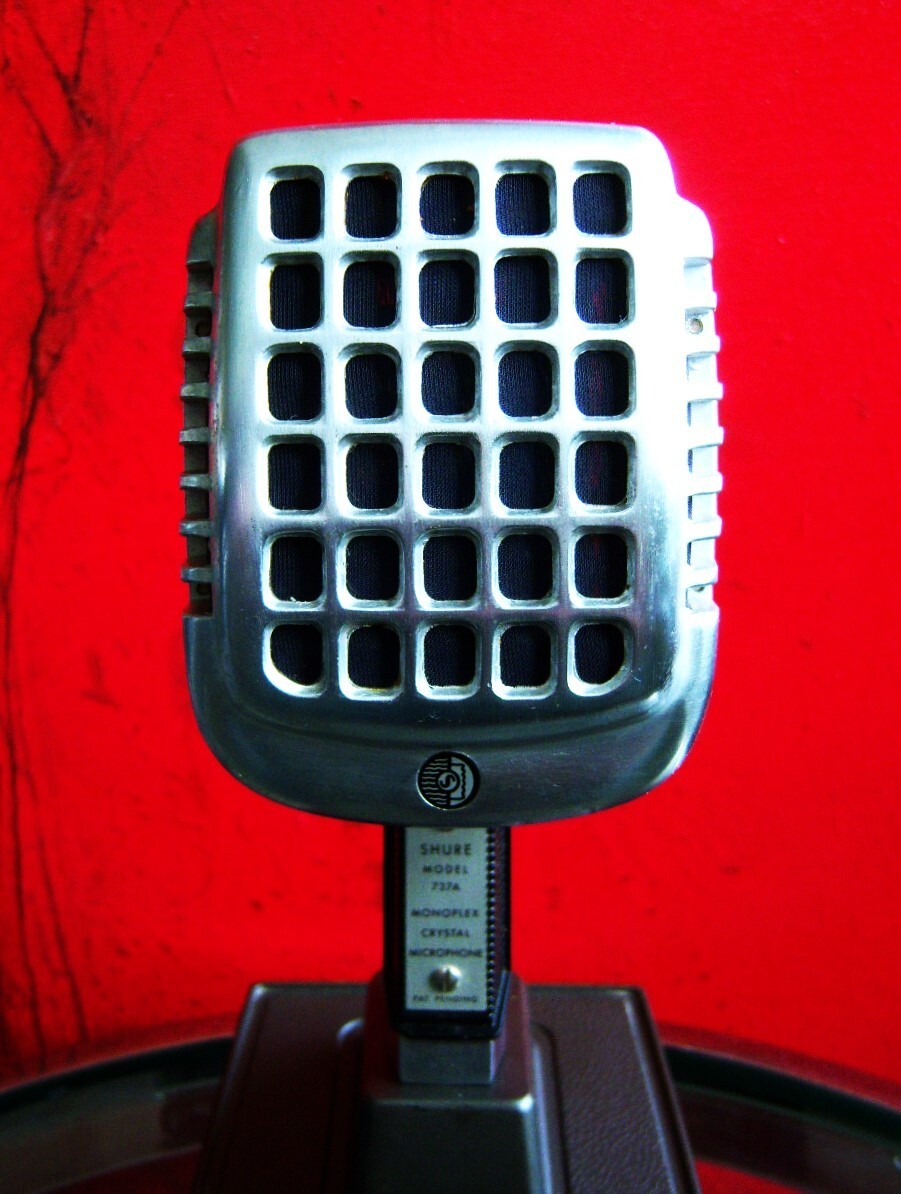 Vintage 1960's Shure 737A crystal super cardioid microphone w period S37A stand
