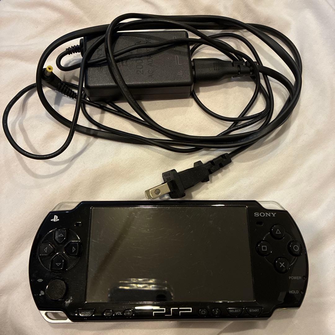 PSP Psp-2000 Black Body With Ac Adapter Japan