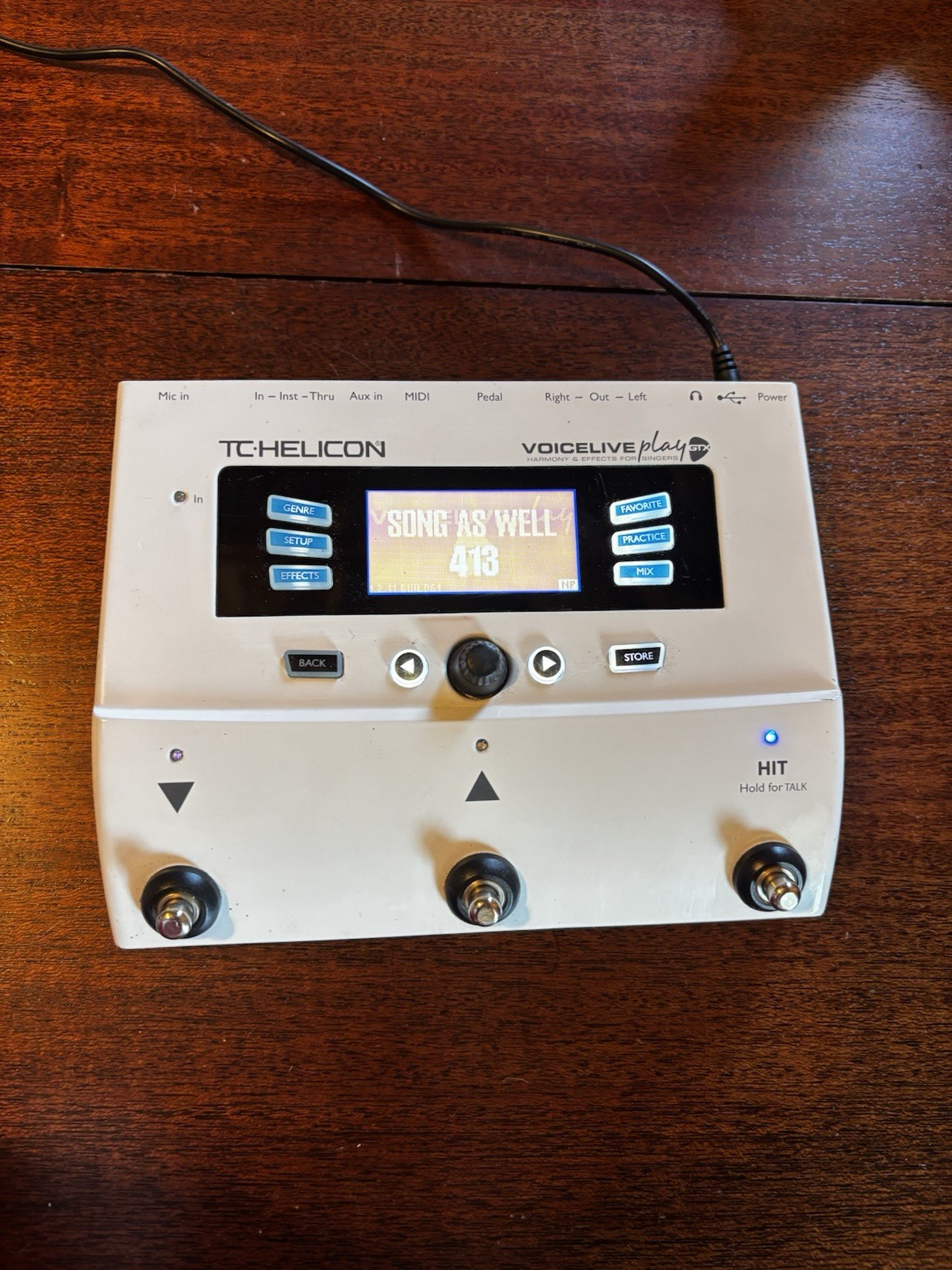 TC-Helicon VoiceLive Play GTX Vocal & Guitar Effects Processor Pedal Effector