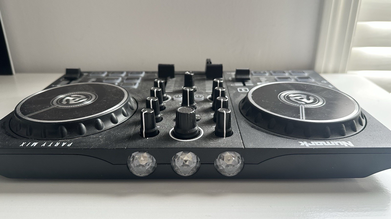 Numark Party Mix DJ Controller with Speakers, 2 Decks, Mixer, Party Lights