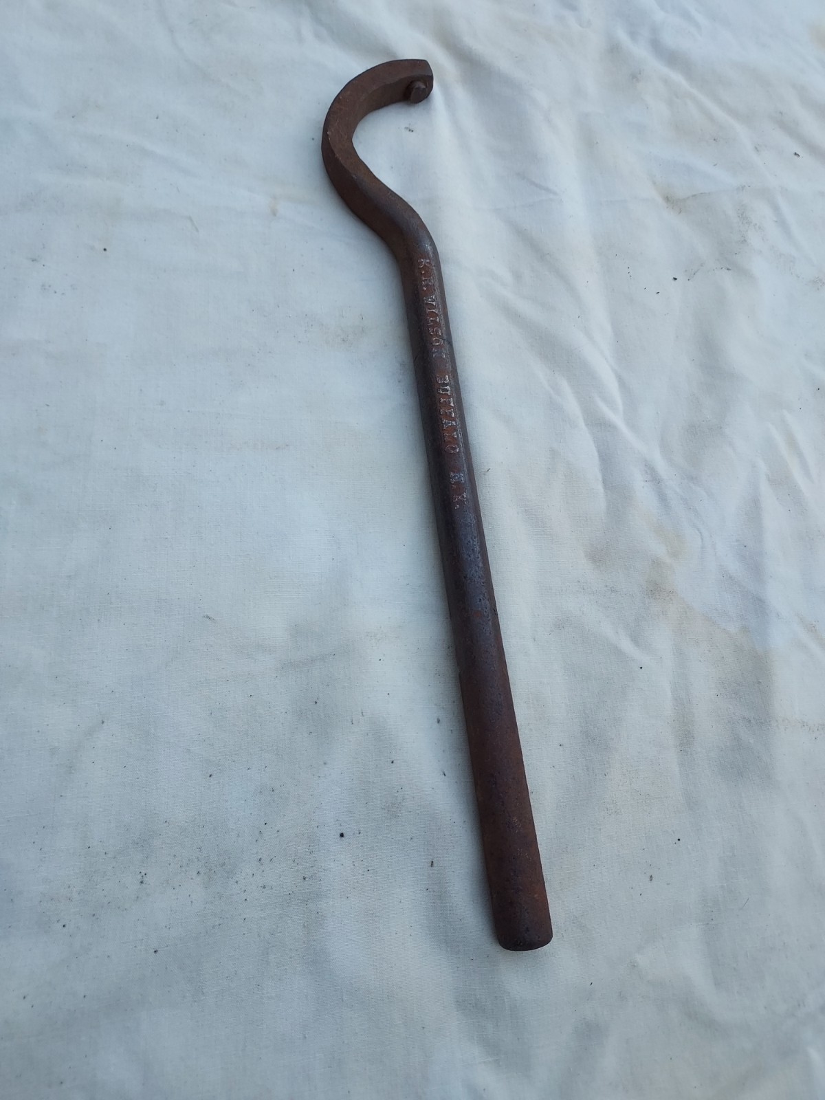 60 HP  KR WILSON V8 Waterpump Spanner Wrench